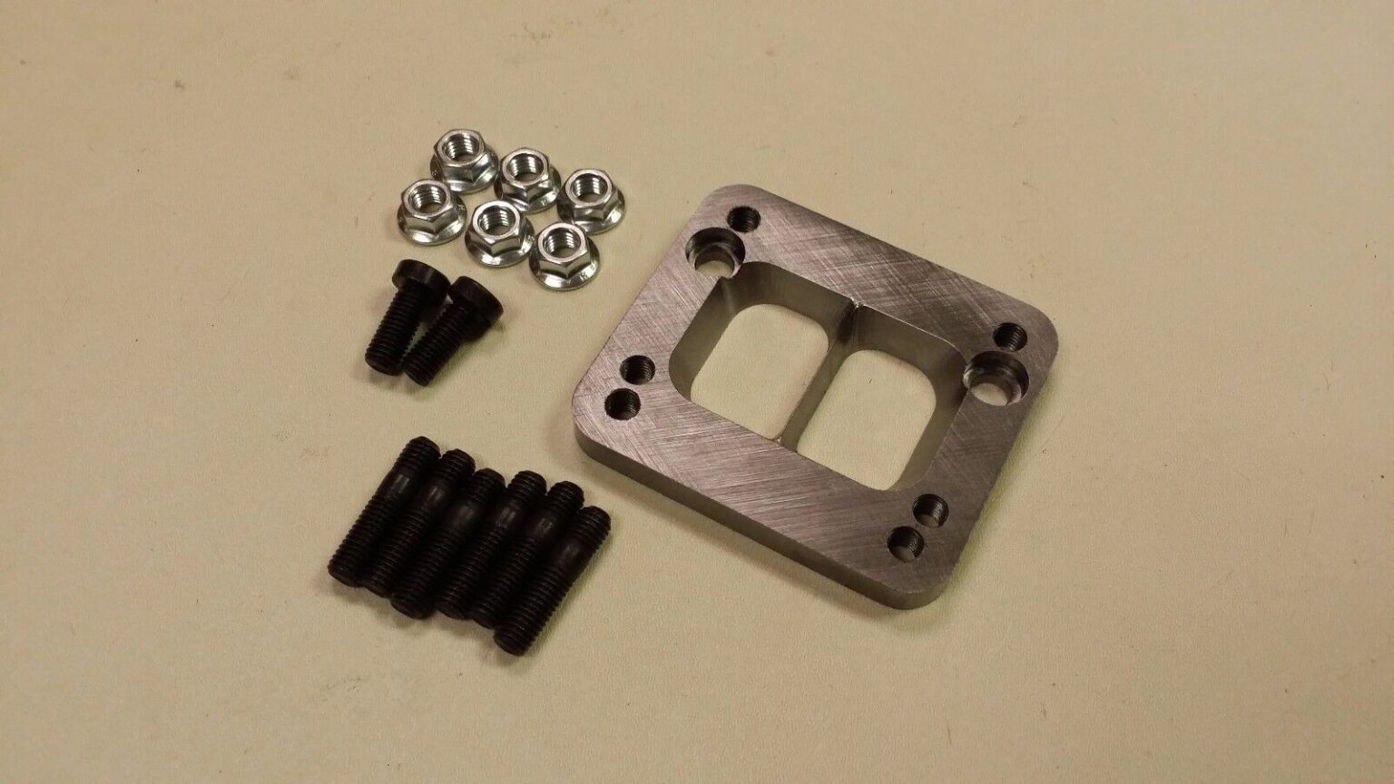 HX35 T3 Divided Manifold to T4 Undivided Turbo Adapter Flange 6 Studs